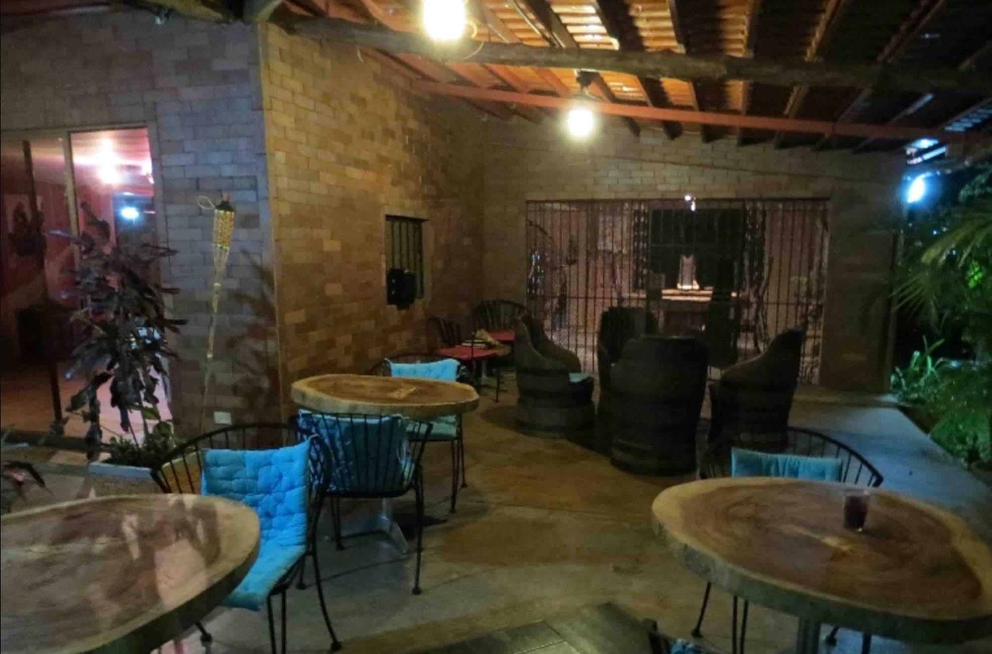 Monkey Lodge Panama Chilibre Exterior photo